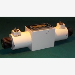 Bosch hydraulic valve 0810 001 731 Bosch hydraulic valve 0810 001 731