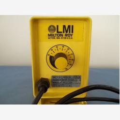 LMI MILTON ROY P043-353SI METERING PUMP