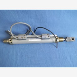 Festo DGS-25-140-PPV-A w. 2 switches