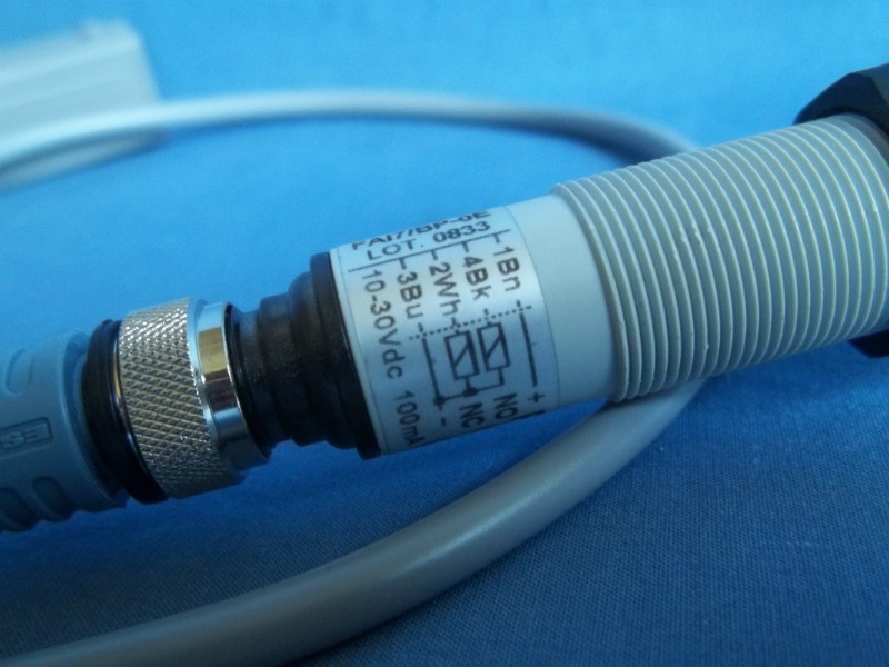 FAI7/BP-0E Micro Detectors | Sensore fotoelettrico di prossimà con connettore M12 a 4 pin
